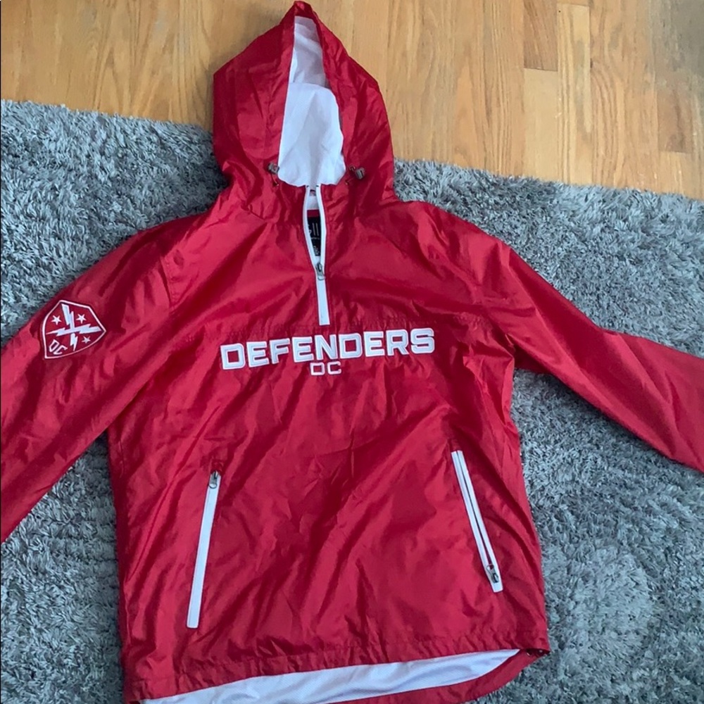 XFL DC Defenders rain coat/wind breaker